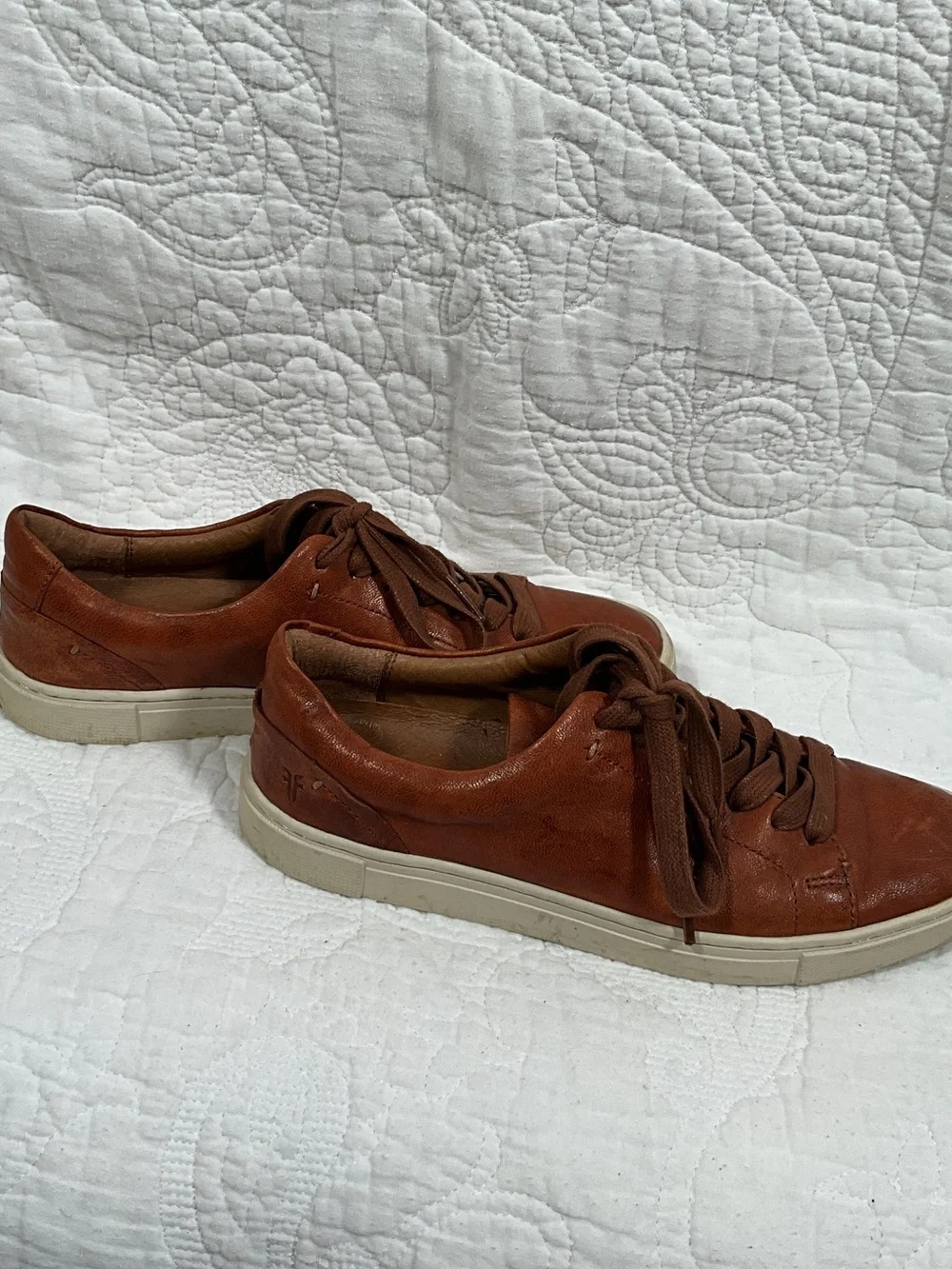 FRYE AND CO. Leather Sneakers in Cognac Brown